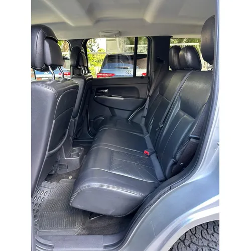 Jeep Cherokee kk 2011 Plateado Caracas