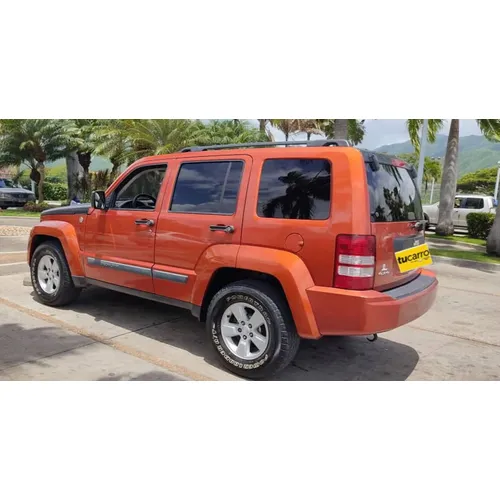Jeep Cherokee kk 2009 Naranja Caracas