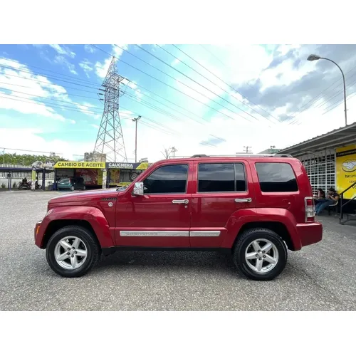 Jeep Cherokee kk 2011 Rojo Caracas