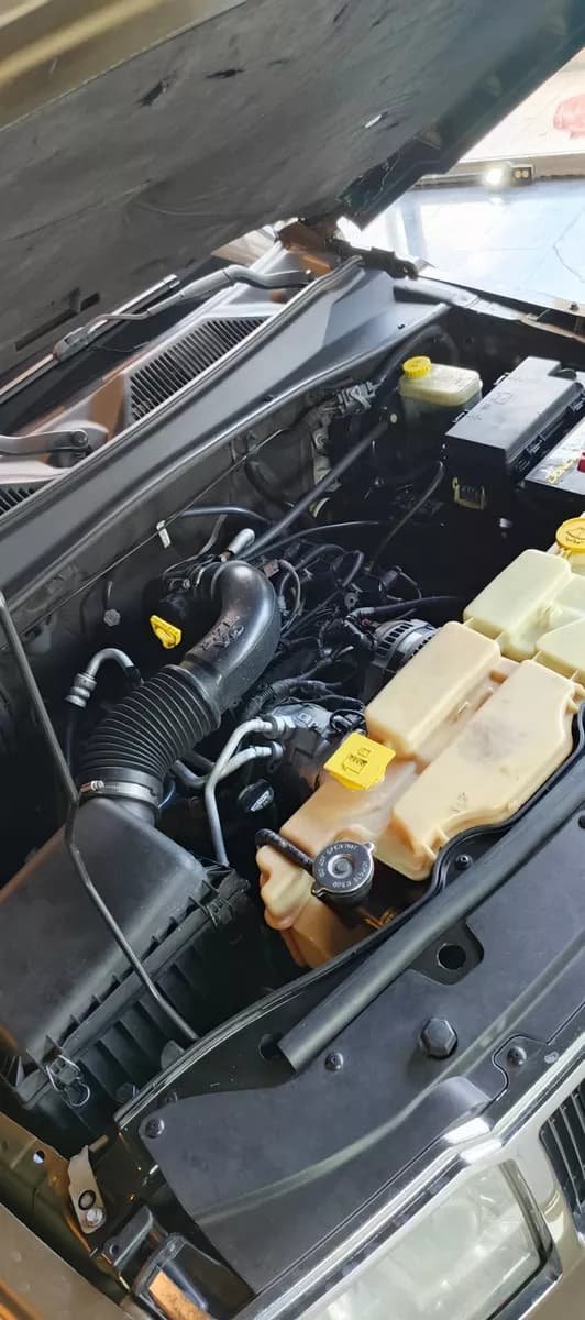 Jeep Cherokee Kk Dorado Modelo 2009