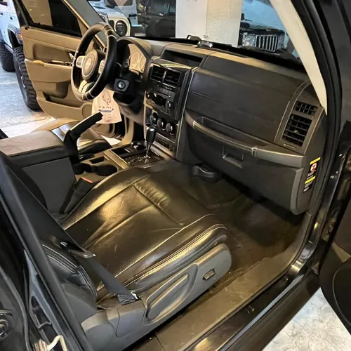 Jeep Cherokee kk 2011 Azul Caracas