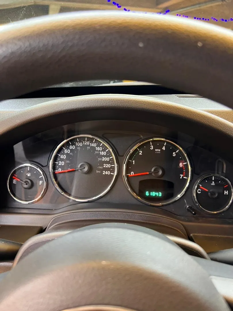Jeep Cherokee Kk Sport 2015 4x4 dorado6