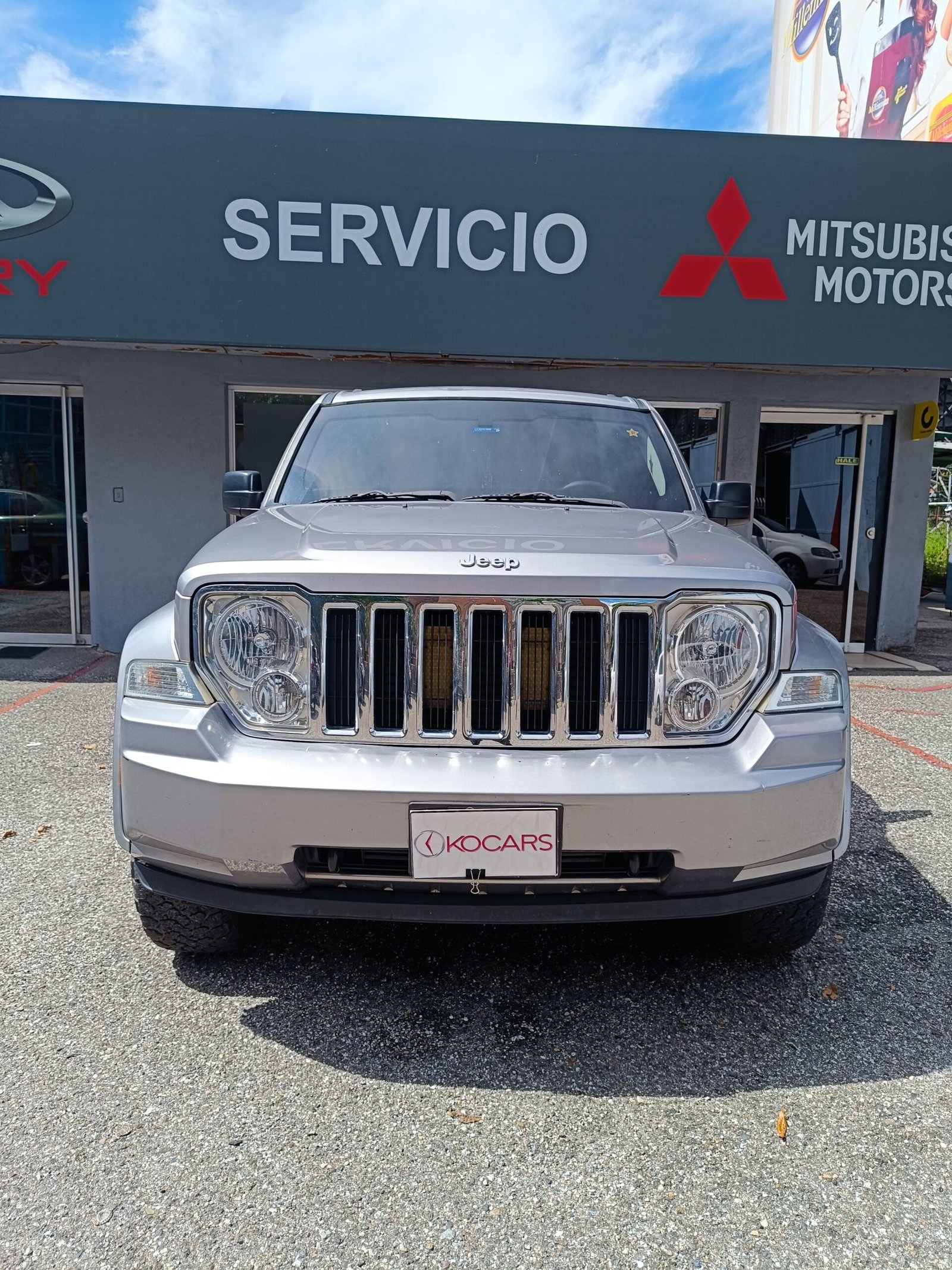 Jeep Cherokee Sport 2015 Plata