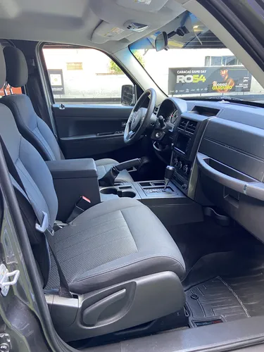 Jeep Cherokee Sport 2015 Gris Caracas