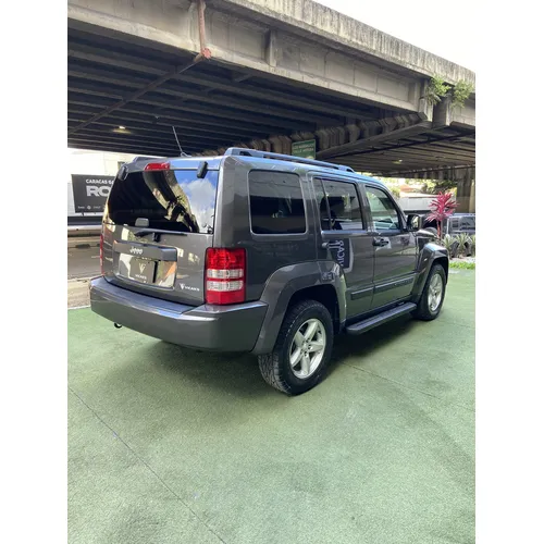Jeep Cherokee Sport 2015 Gris Caracas