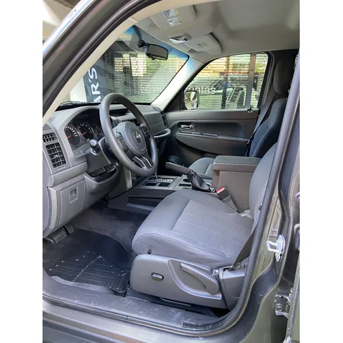 Jeep Cherokee Sport 2015 Gris Caracas