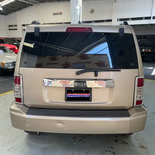 Jeep Cherokee Sport 2012 Beige Caracas