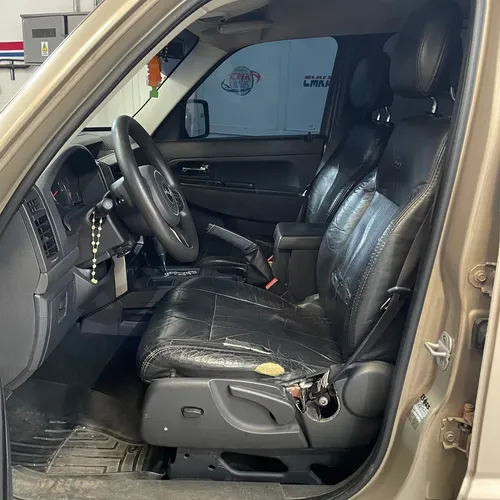 Jeep Cherokee Sport 2012 Beige Caracas