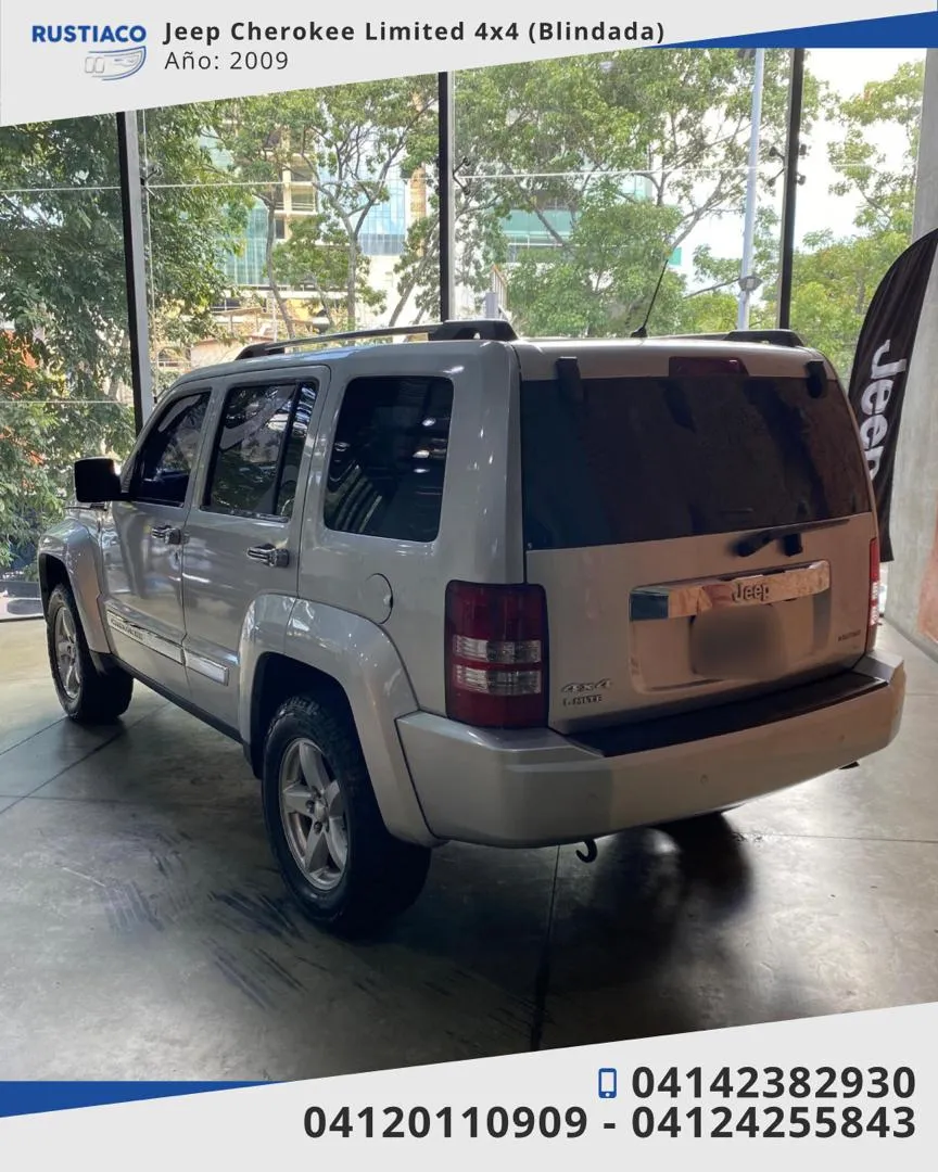 Jeep Cherokee Limited 2009 Plateado Caracas
