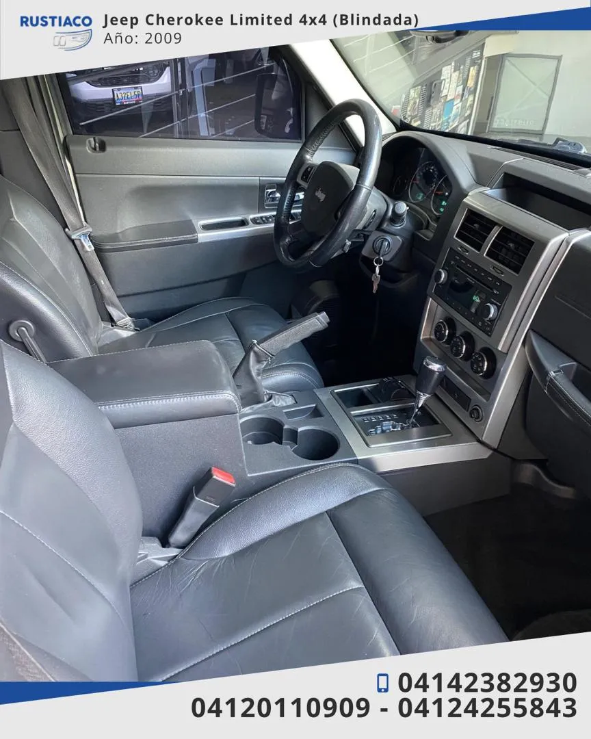 Jeep Cherokee Limited 2009 Plateado Caracas