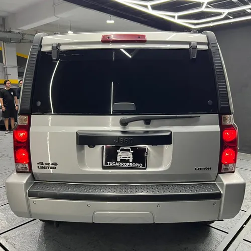 Jeep Commander 2008 Plateado Caracas