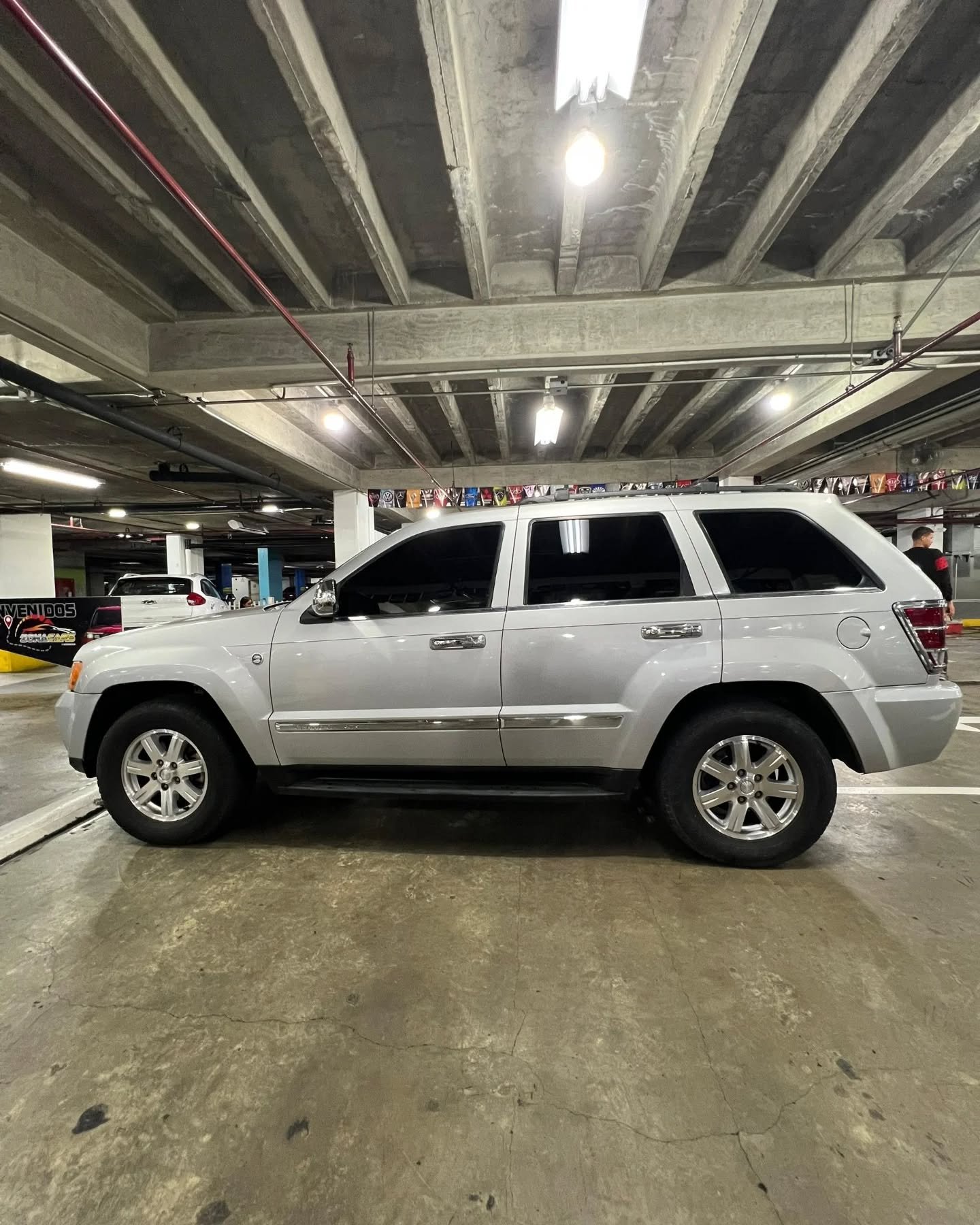 Jeep Gran Cherokee Limited 2009 Plata