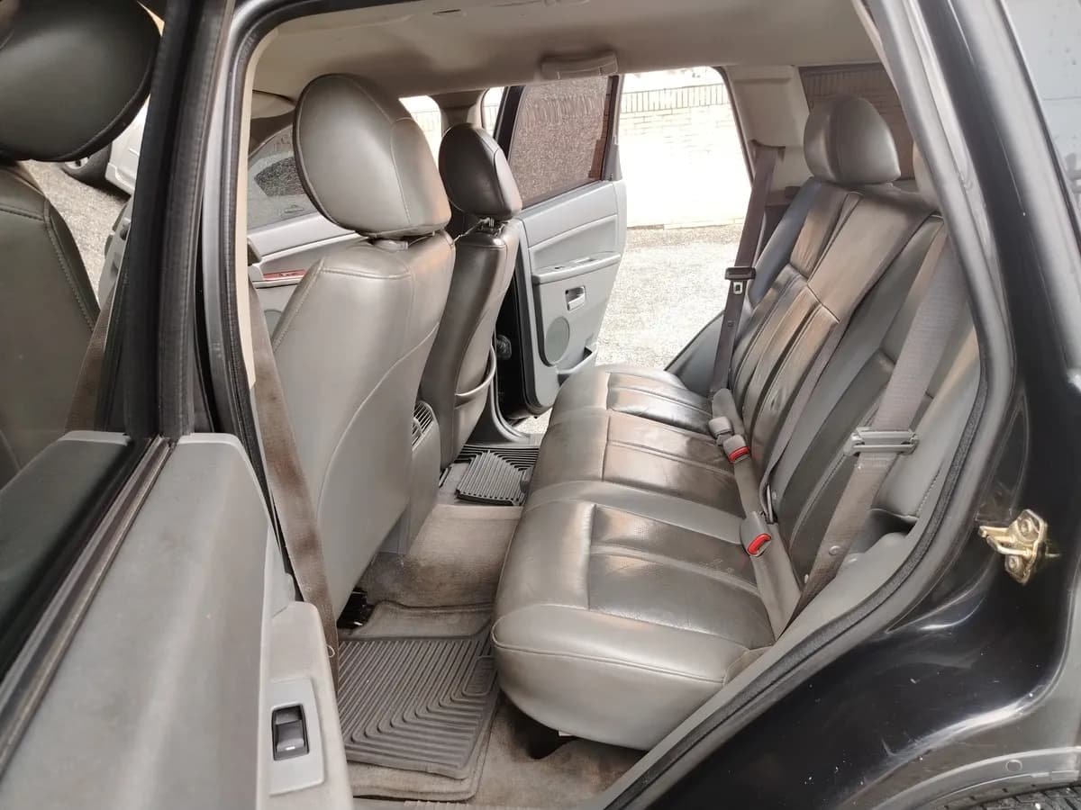 Jeep Grand Cherokee 2007 Automático negro