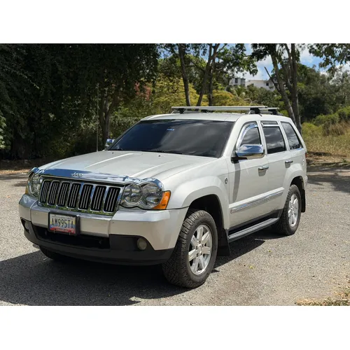 Jeep Grand Cherokee 2009 Plateado Caracas