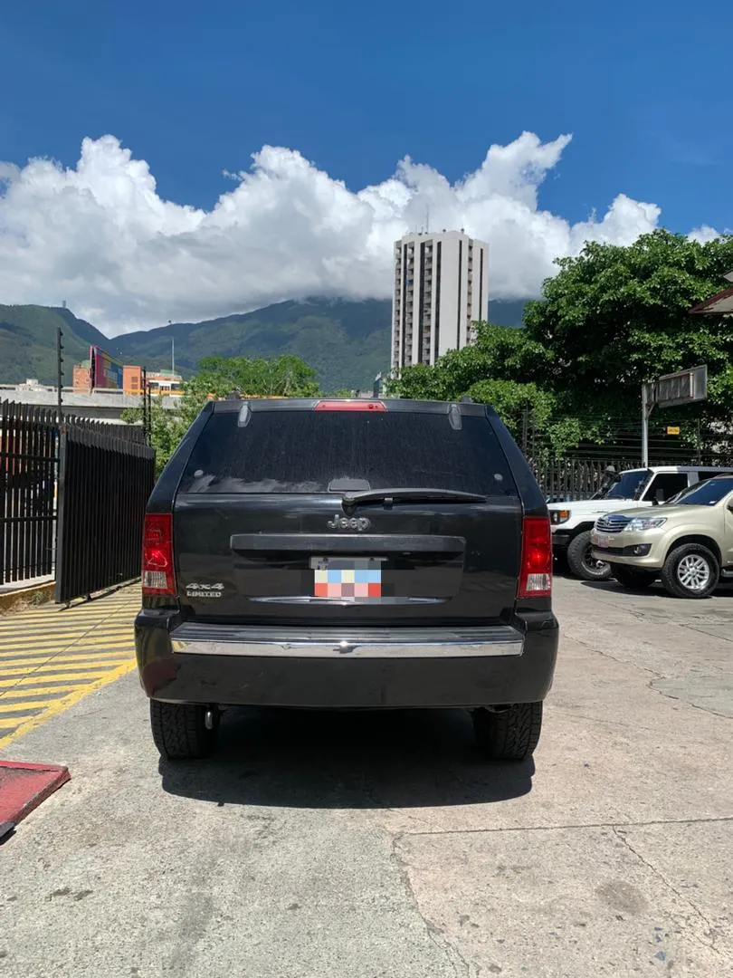 Jeep Grand Cherokee 2010 Negro Caracas
