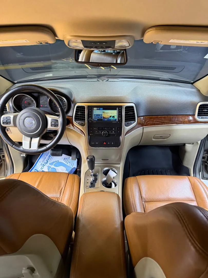 Jeep Grand Cherokee 2012 4x4 gris6