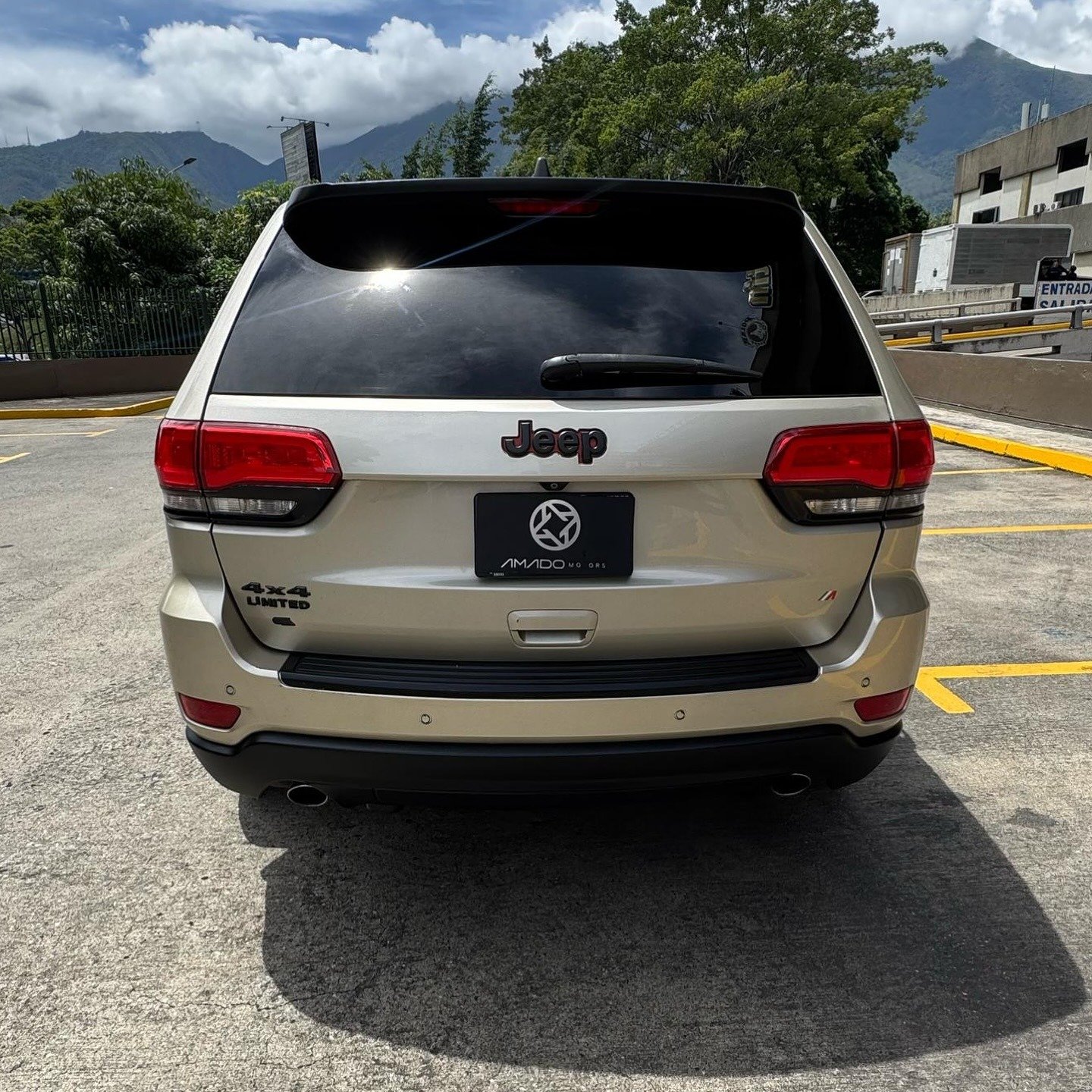 Jeep Grand Cherokee 2013 Sport Wagon