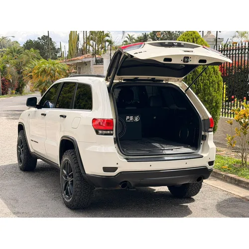 Jeep Grand Cherokee 2017 Blanco Caracas