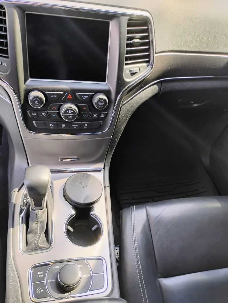Jeep Grand Cherokee 2019 Blanco Maracay