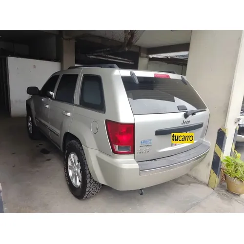 Jeep Grand Cherokee 2010 Plateado Maracay