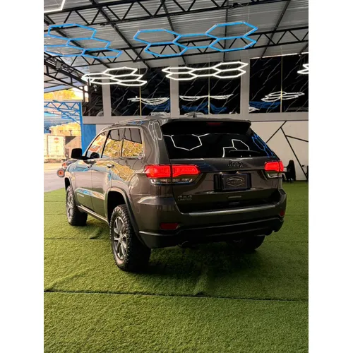 Jeep Grand Cherokee 4G 2015 Gris Caracas