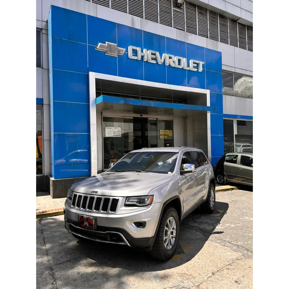 Jeep Grand Cherokee 4G 2015 Gris Caracas