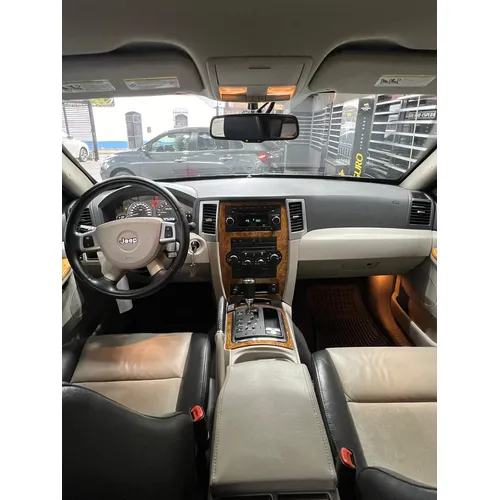 Jeep Grand Cherokee 2010 Plateado Barquisimeto