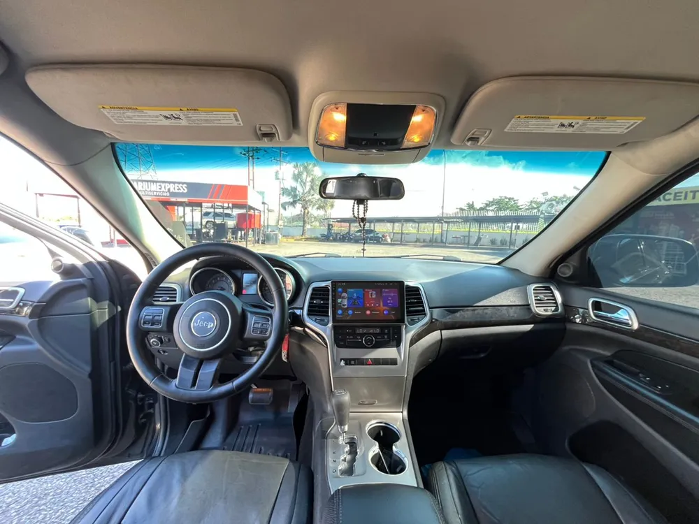 Jeep Grand Cherokee Laredo 2013 Verde Valencia
