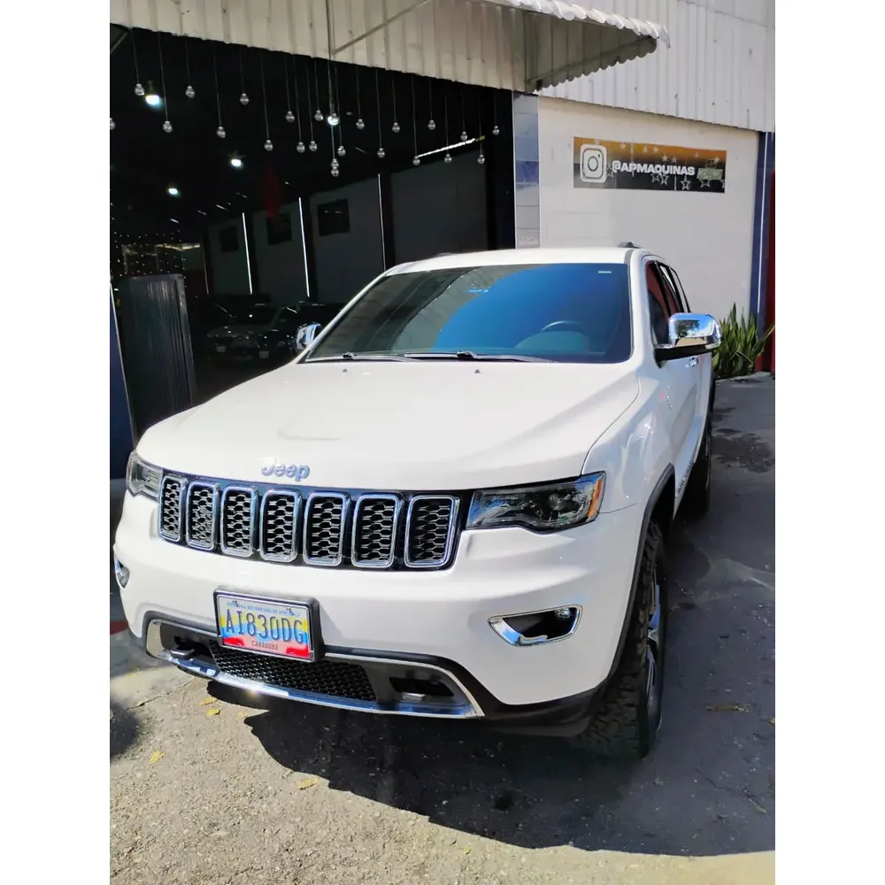 Jeep Grand Cherokee 2017 Plateado Caracas