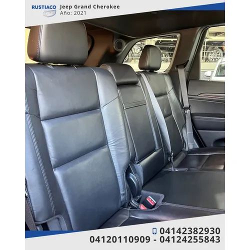 Jeep Grand Cherokee Limited 2021 Plateado Caracas