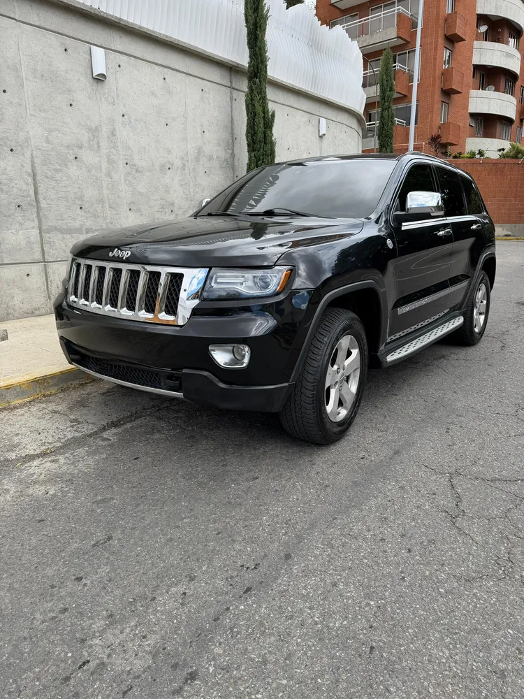 Jeep Grand Cherokee Limited 2011 Negro Caracas