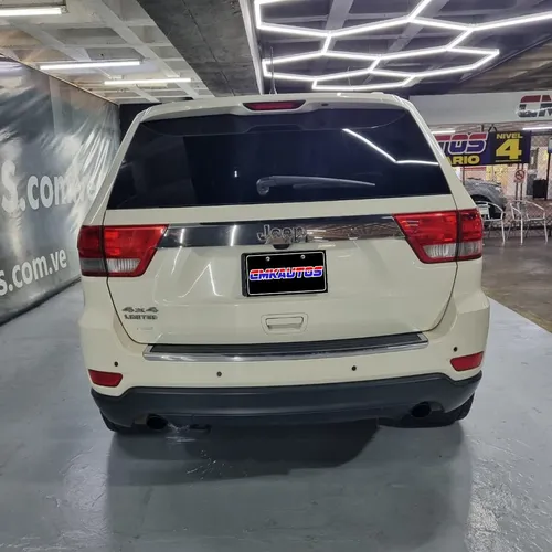Jeep Grand Cherokee Limited 2011 Blanco Caracas