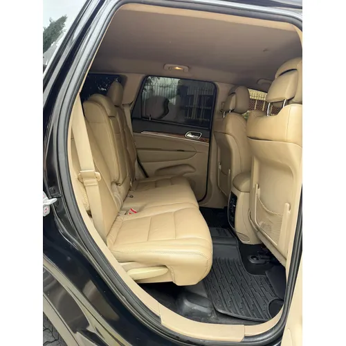 Jeep Grand Cherokee Limited 2011 Negro Caracas