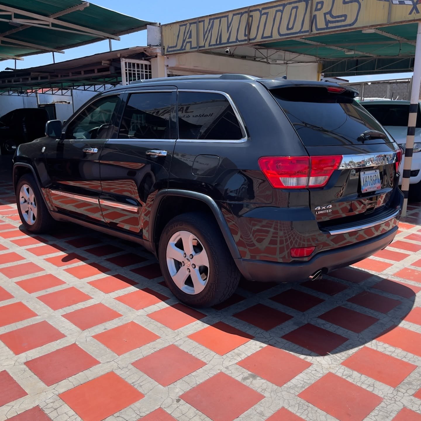 Jeep Grand Cherokee Limited 2013 Negro