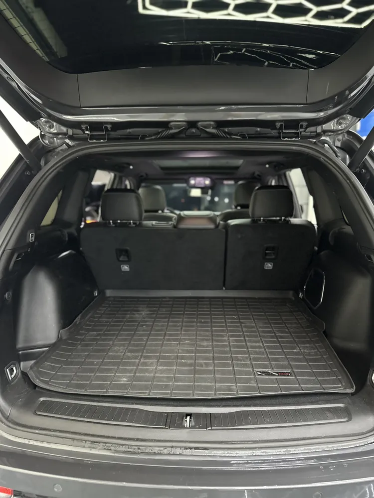 Jeep Grand Cherokee Limited 2024 Gris Caracas