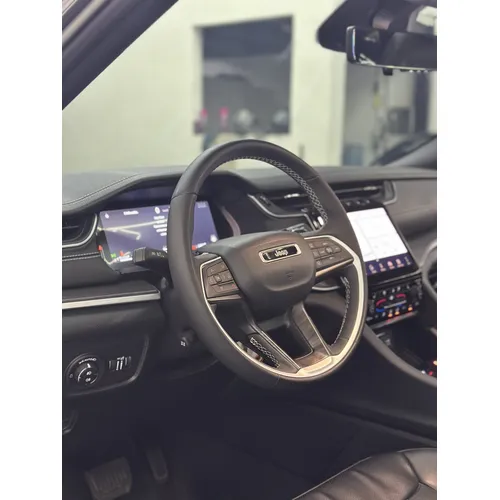 Jeep Grand Cherokee Limited 2024 Gris Caracas