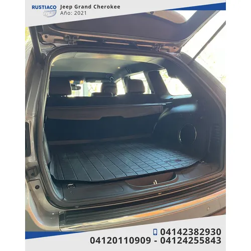 Jeep Grand Cherokee Limited 2021 Plateado Caracas