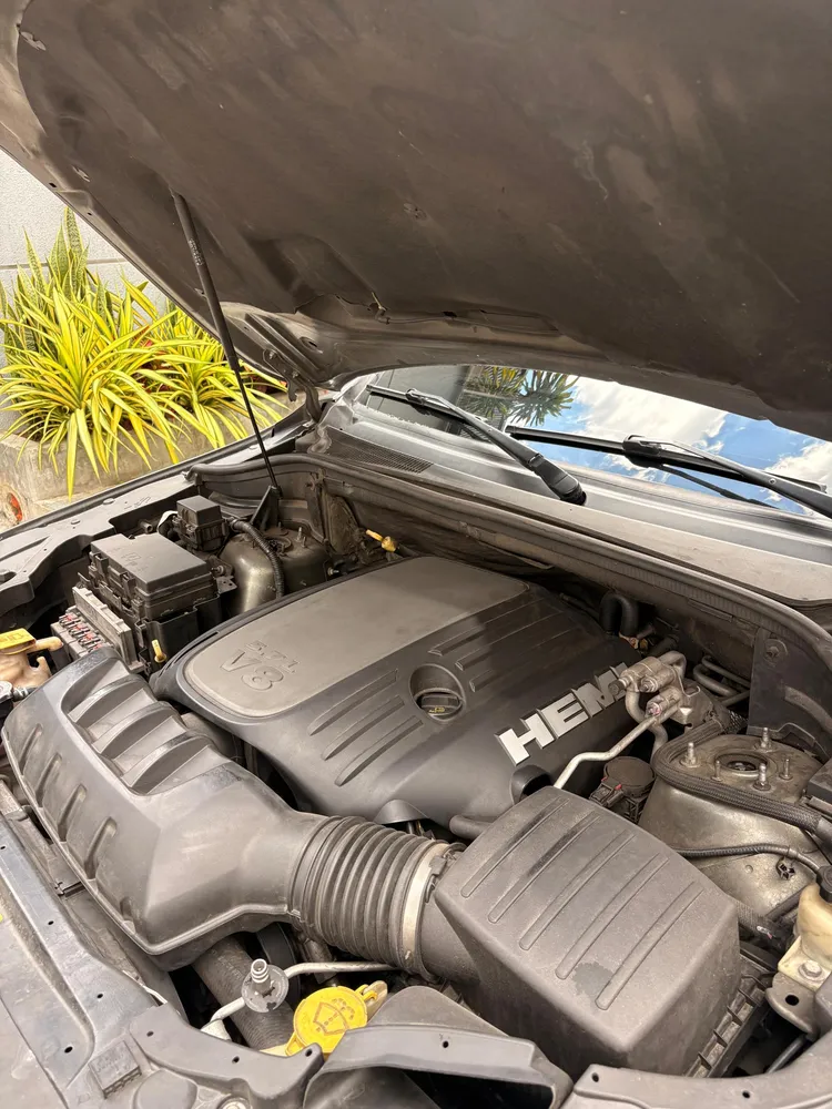 Jeep Grand Cherokee Limited 2012 Gris Caracas