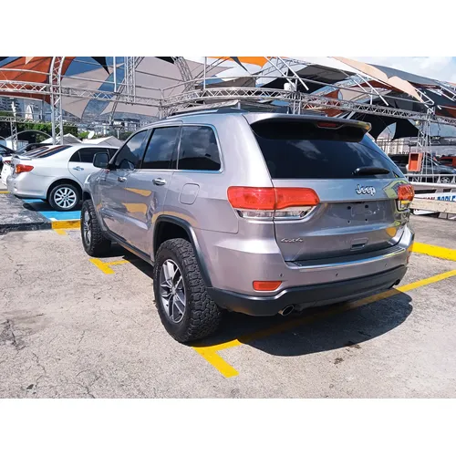 Jeep Grand Cherokee Limited 2019 Plateado Caracas