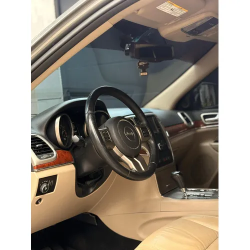 Jeep Grand Cherokee Limited 2012 Gris Caracas