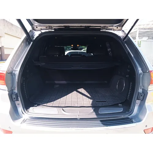 Jeep Grand Cherokee Limited 2019 Plateado Caracas