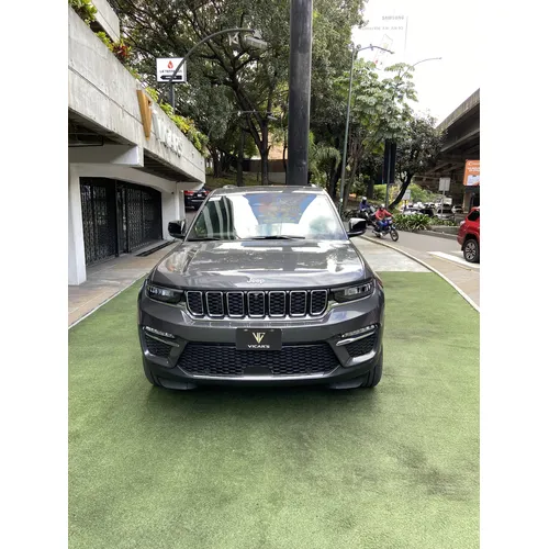 Jeep Grand Cherokee Limited 2025 Gris Caracas