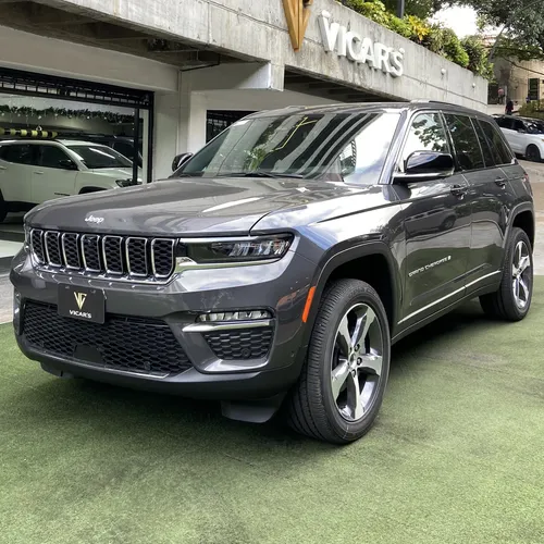 Jeep Grand Cherokee Limited 2025 Gris Caracas
