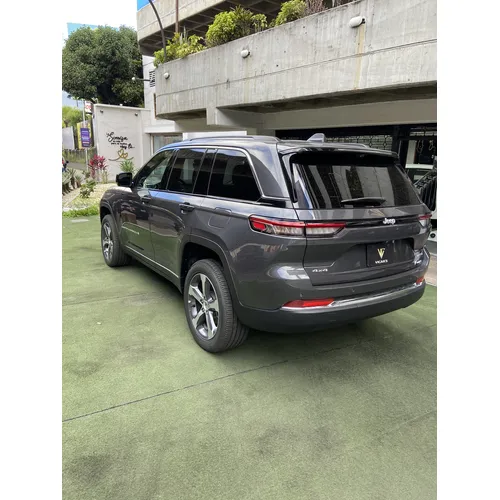 Jeep Grand Cherokee Limited 2025 Gris Caracas