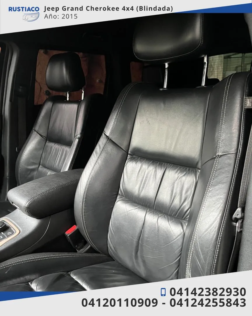 Jeep Grand Cherokee Limited 2021 Plateado Caracas