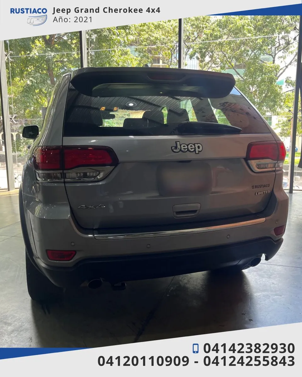 Jeep Grand Cherokee Limited 2021 Plateado Caracas