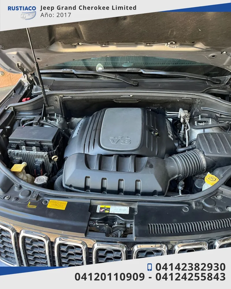 Jeep Grand Cherokee Limited 2017 Plateado Caracas