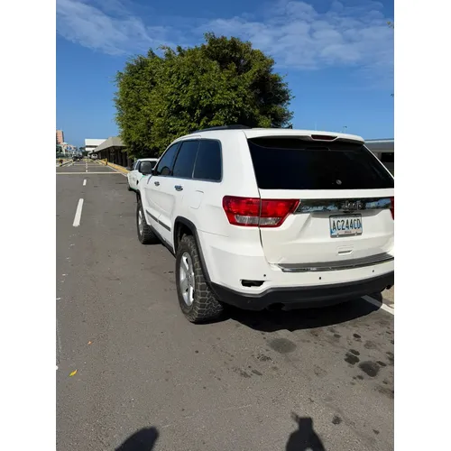 Jeep Grand Cherokee Limited 2012 Blanco Catia La Mar