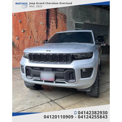 Jeep Grand Cherokee Overland 2023 Plateado Caracas