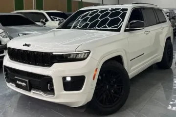 Jeep Grand Cherokee Overland 2023